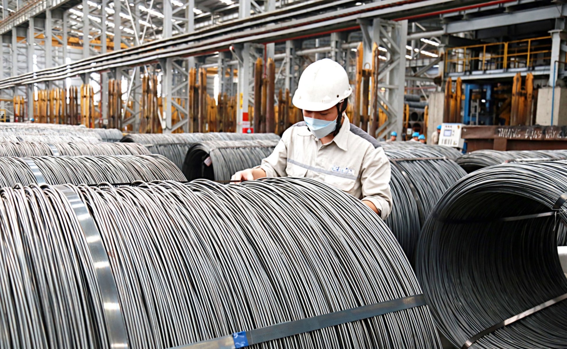 Áp thuế chống bán phá giá 15% đến 37% với thép mạ từ Trung Quốc, Hàn Quốc